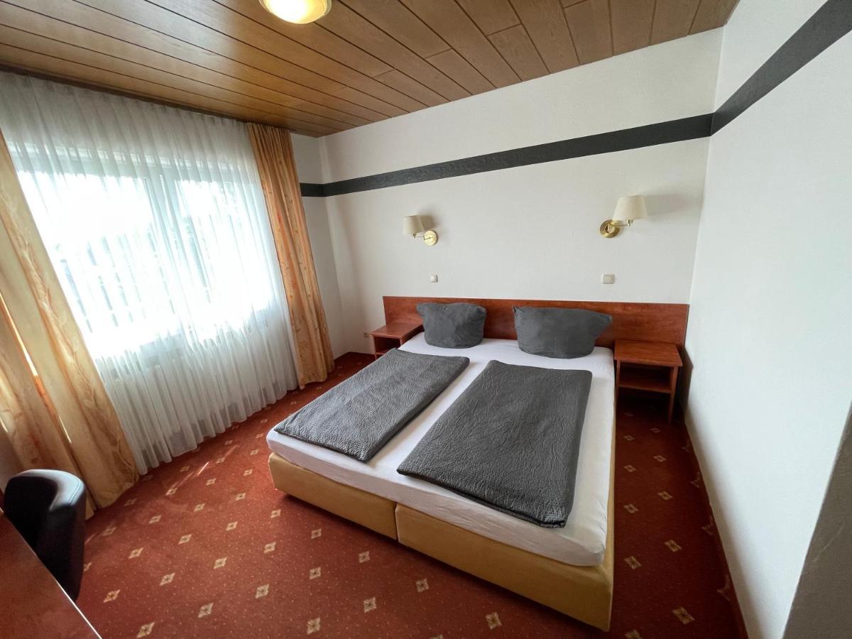Elmpt Hotel Restaurant Lenhsen מראה חיצוני תמונה