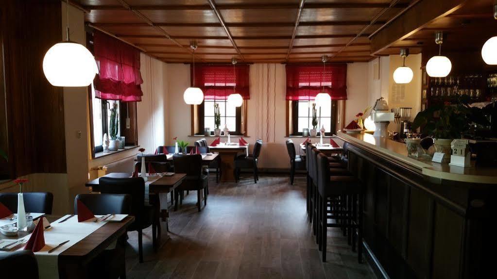 Elmpt Hotel Restaurant Lenhsen מראה חיצוני תמונה